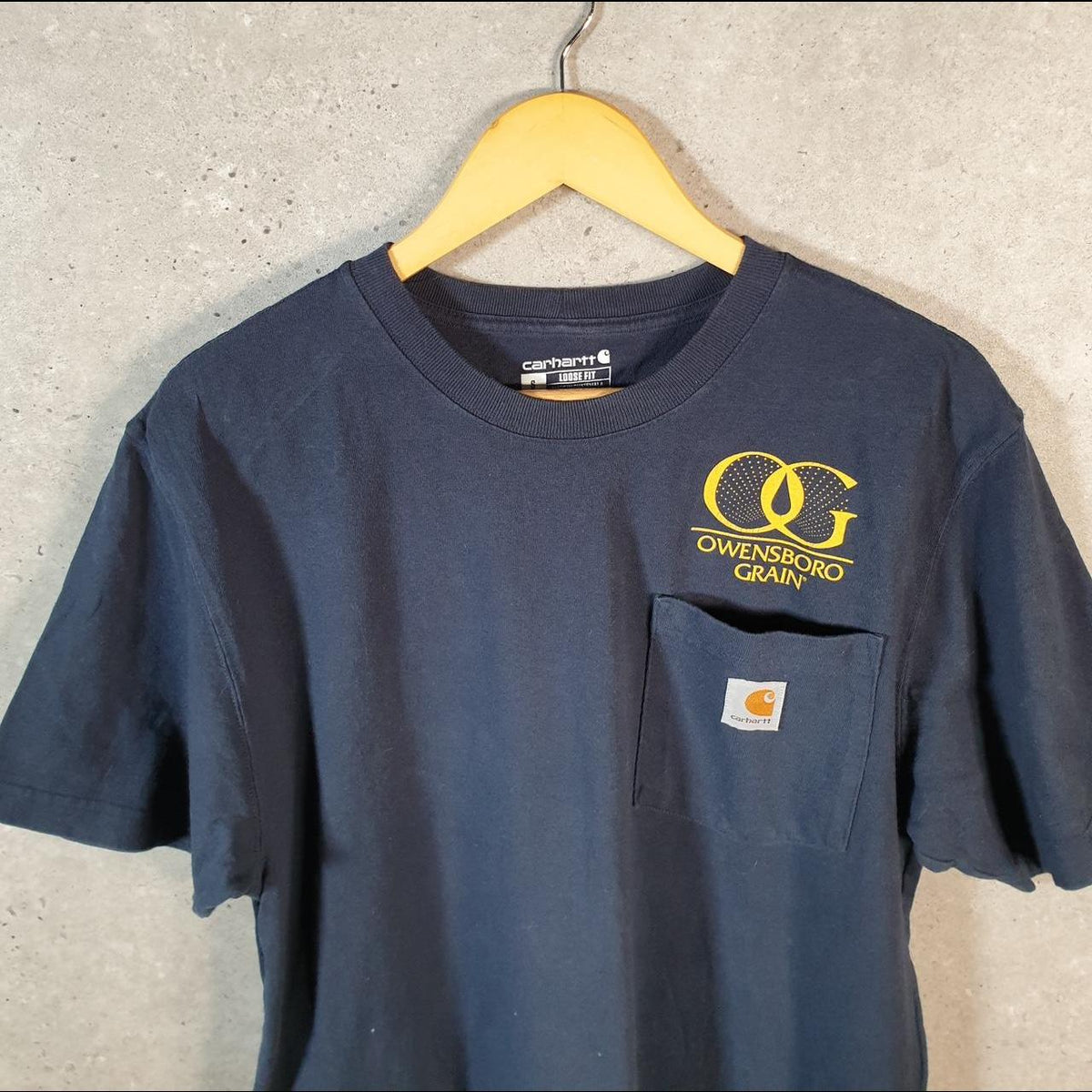Vintage Carhartt Pocket T Shirt Men’s Small Navy Blue Workwear Chore Utility Loose Fit C9299