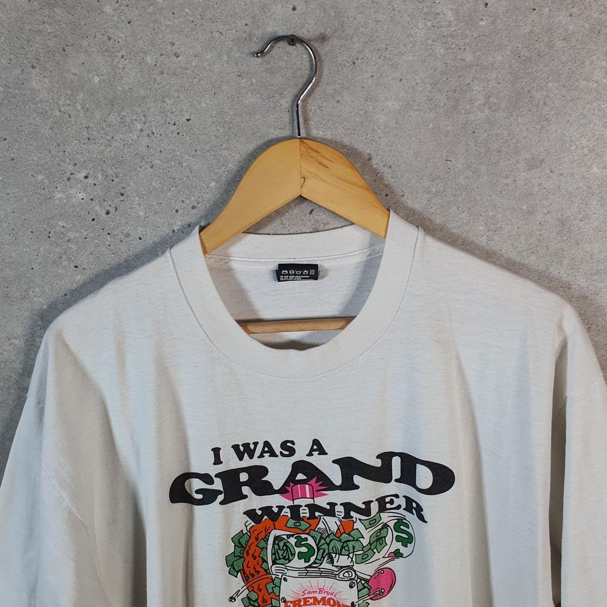 Vintage Fruit of the Loom Best USA Sam Boyd’s Fremont Single Stitch T Shirt Mens XL White Big Fish Vintage