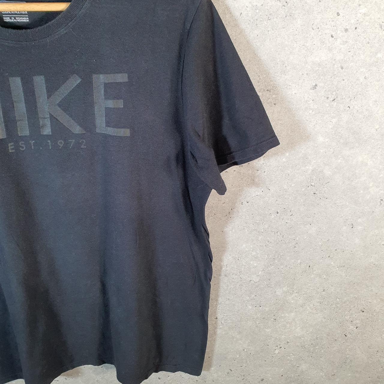 Vintage Nike Spellout Club T Shirt Men’s Medium Black Logo Swoosh Athletic