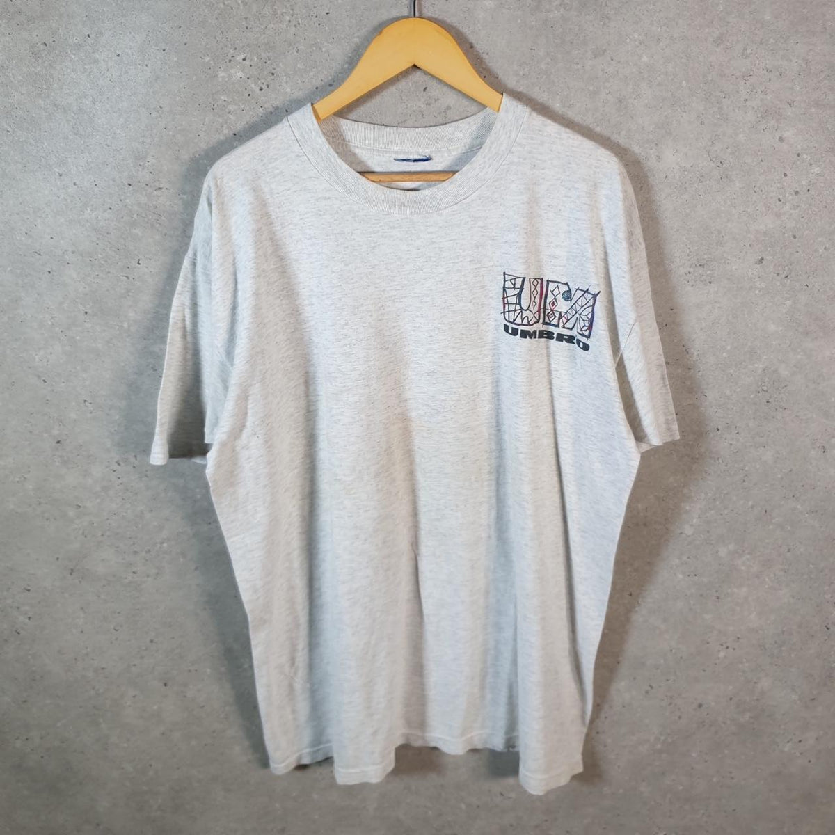Vintage Umbro Spellout 90s USA Single Stitch T Shirt Men’s Large Grey C9418