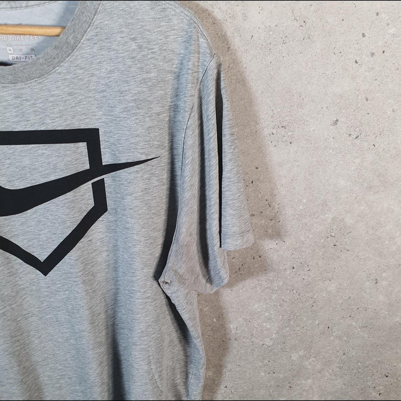 Vintage Nike Running Dri Fit Spellout T Shirt Men’s XL Grey Swoosh Athletic