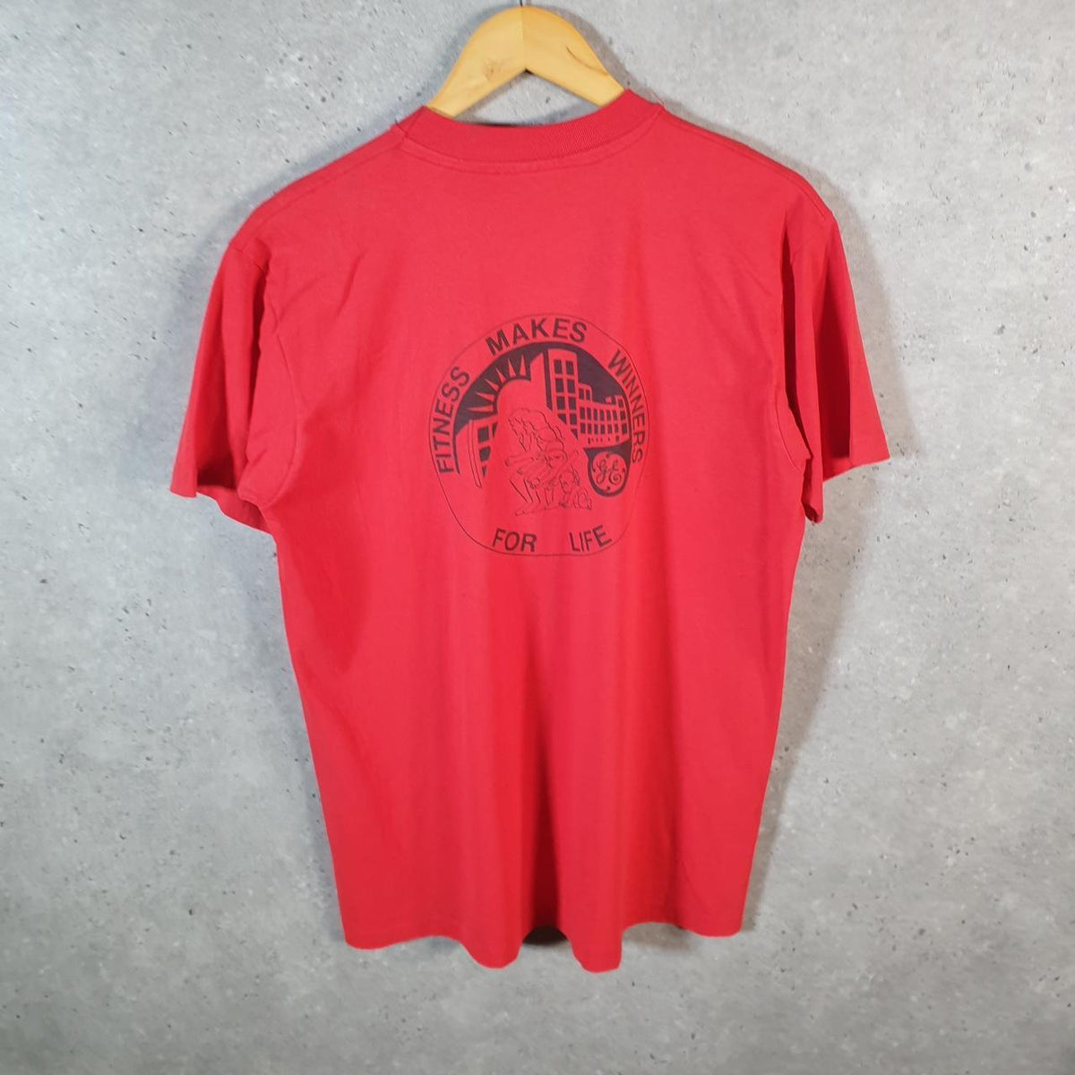 Vintage Hanes Fitness Factory 1990 USA Single Stitch T Shirt Men’s Large Red C8070
