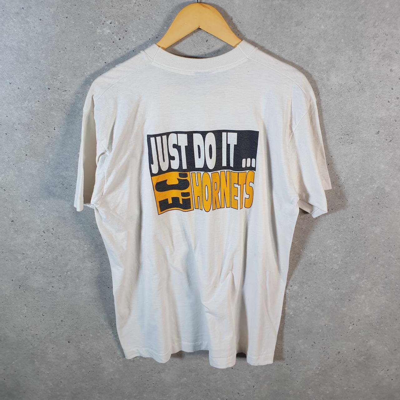 Vintage Fruit of the Loom EC Hornets 90s USA Single Stitch T Shirt Men’s Large White