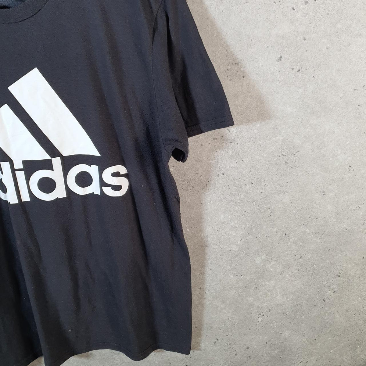 Vintage Adidas Go Tee Performance T Shirt Shirt Men’s Medium Black Three Stripes Logo Athletic