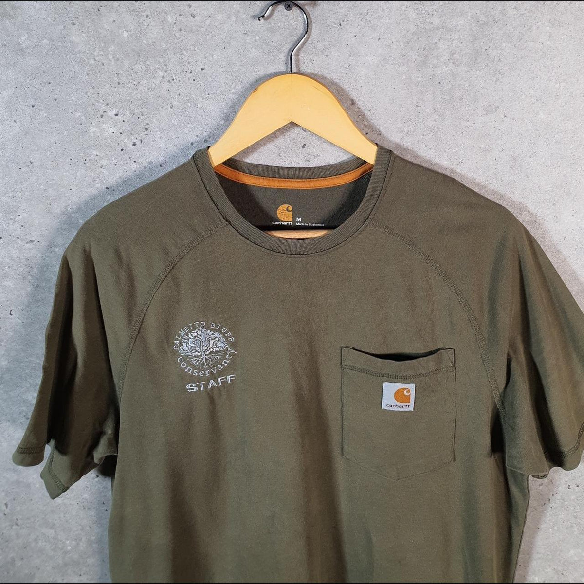Vintage Carhartt Pocket T Shirt Men’s Medium Khaki Green Workwear Chore Utility Relaxed Fit C9269