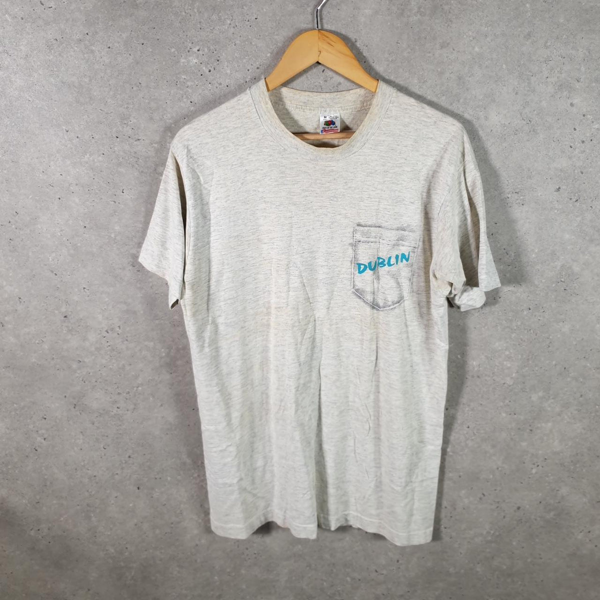 Vintage Best Fruit of the Loom Dublin Graphic USA Single Stitch T Shirt Men’s Medium Grey Big Fish Vintage