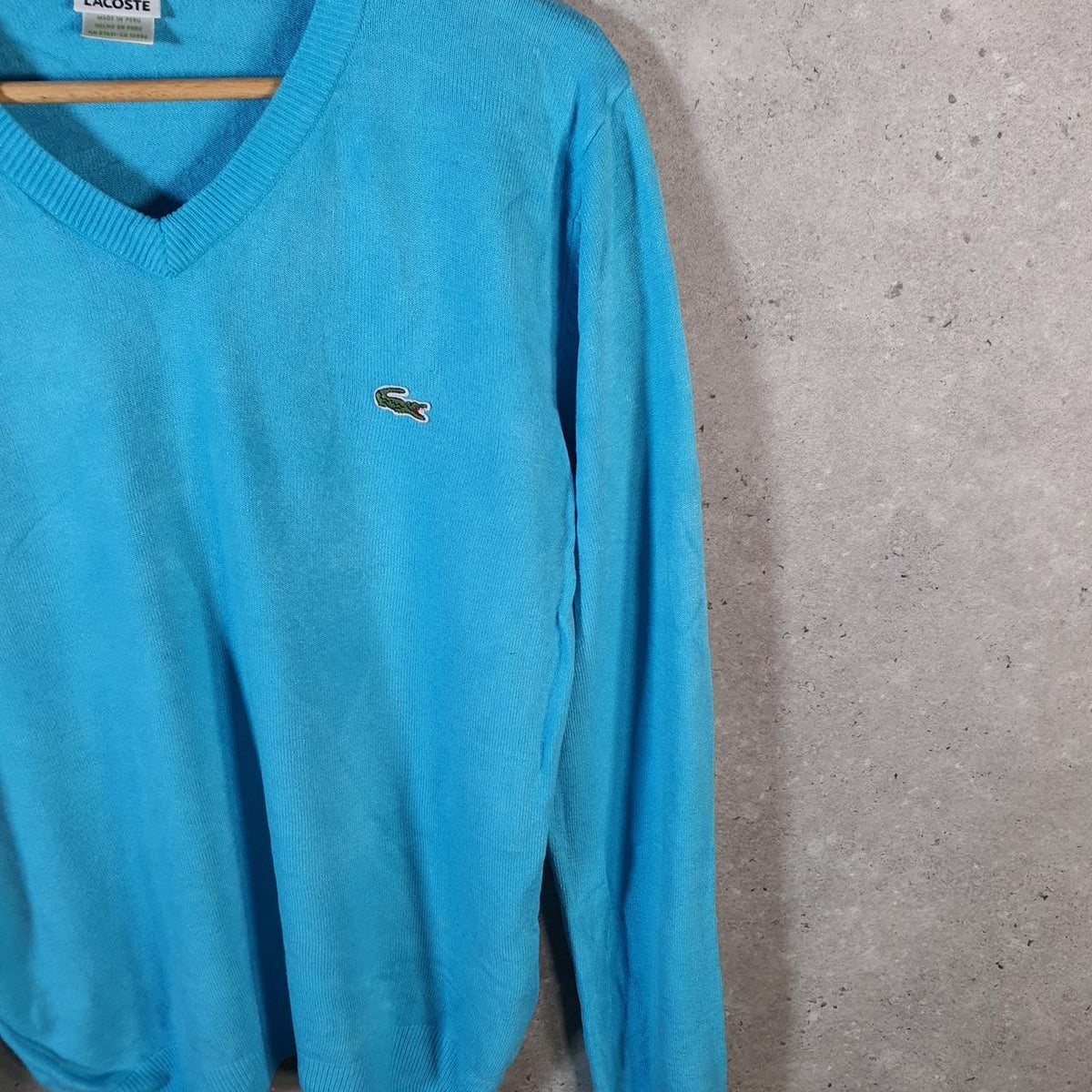 Vintage Lacoste Sweatshirt Men’s Medium Blue Pullover Logo Y2K Jumper Logo