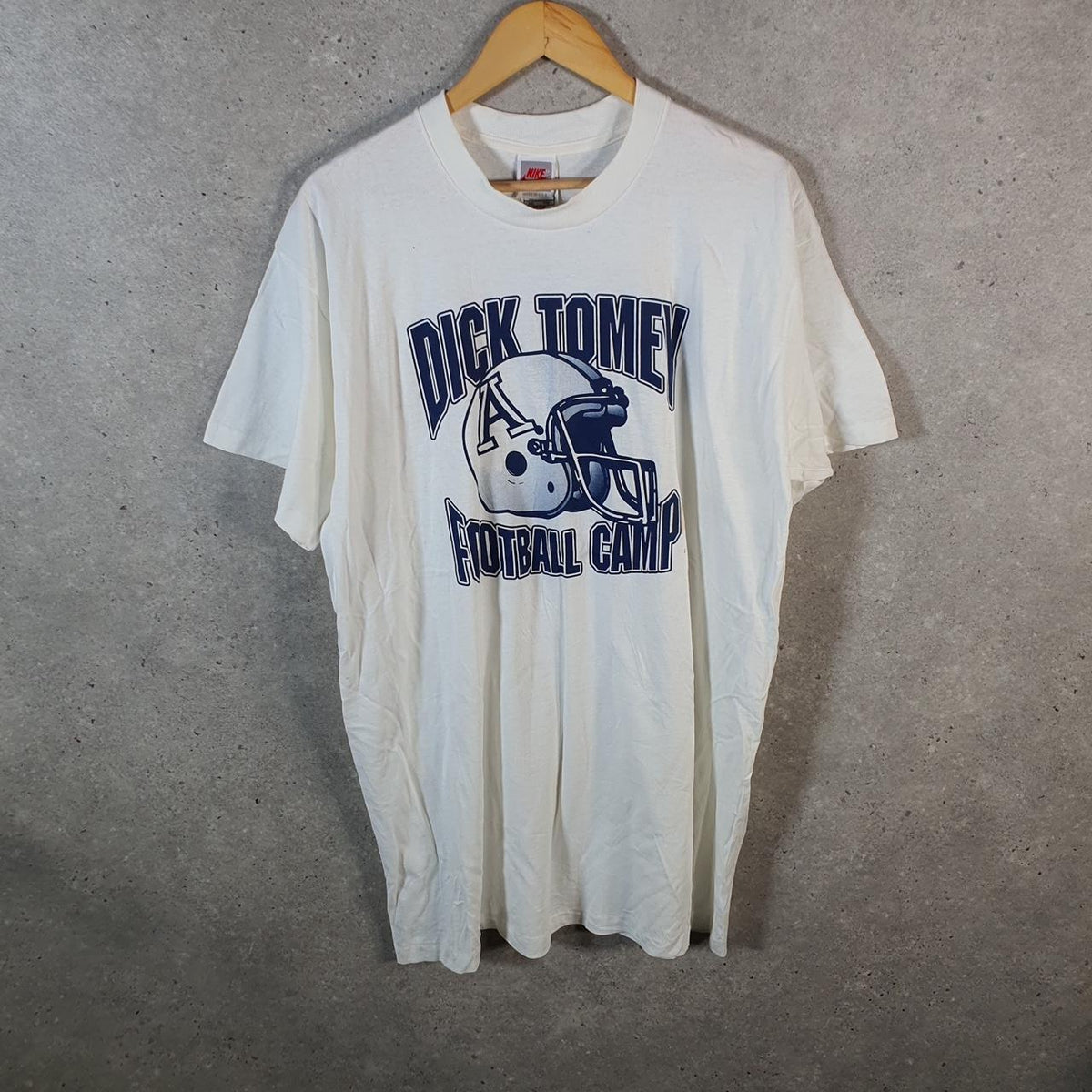 Vintage Nike Football 90s USA Spellout Single Stitch T Shirt Men’s 2XL White Big Fish Vintage
