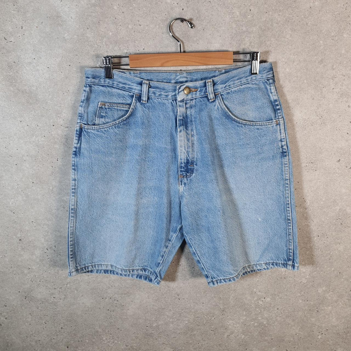 Vintage Wrangler Denim Shorts Jorts Cargo Men’s W32 Relaxed Blue Baggy Cotton