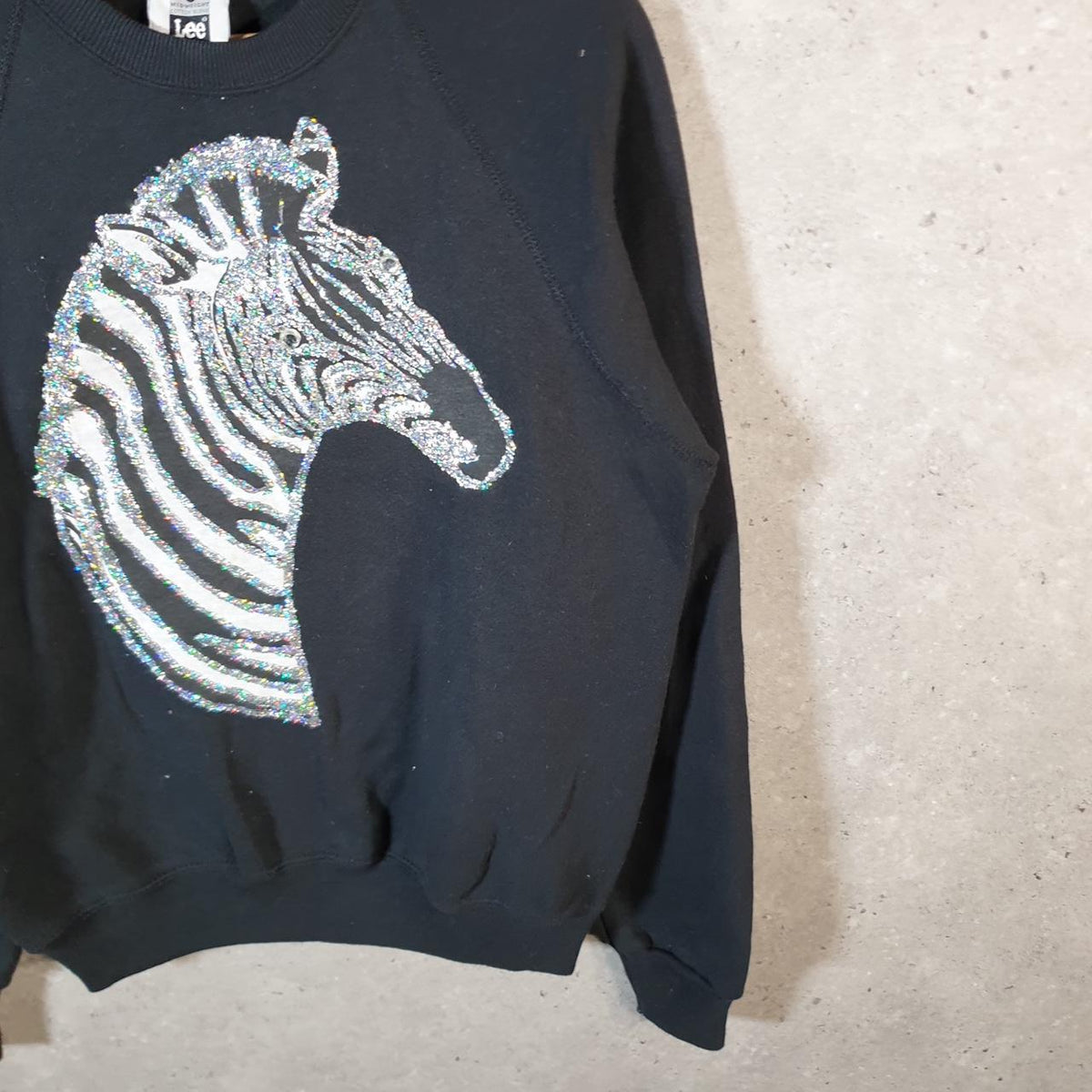 Vintage Lee Heavyweight Sweatshirt Womens Medium Black USA Pullover Zebra