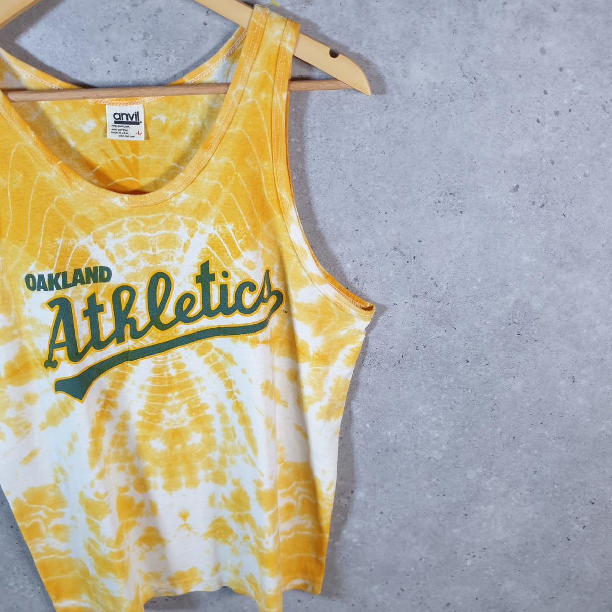 Vintage Anvil Oakland Athletic USA 90s Single Stitch Vest Men’s Large Yellow