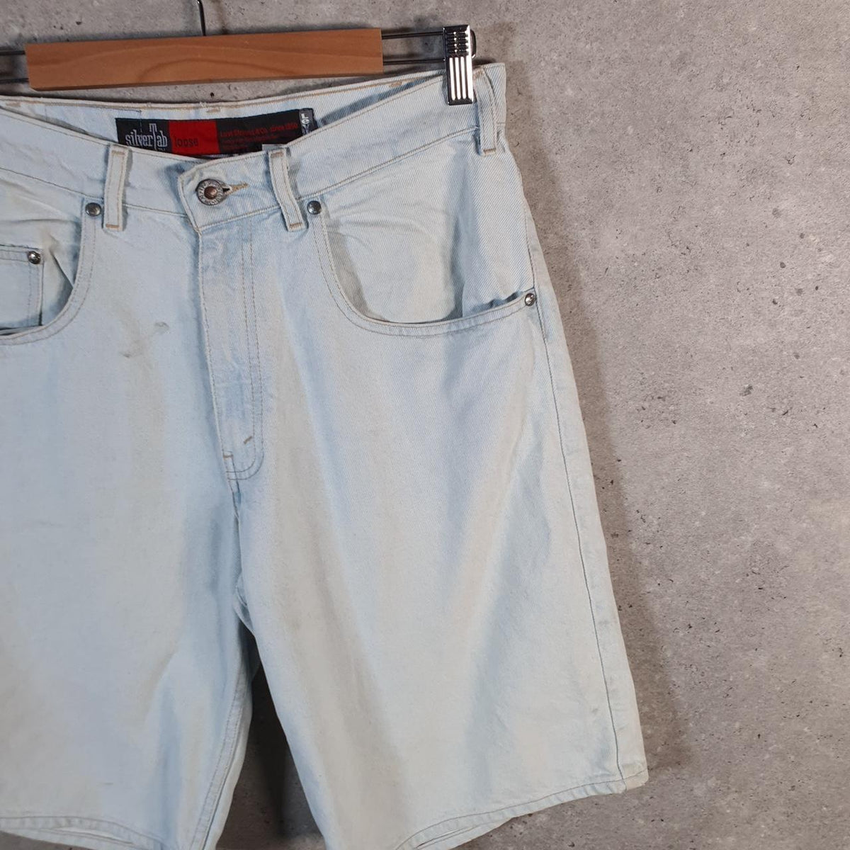 Vintage Levi’s Silver Tab Denim Jean Shorts Jorts Cargo Men’s W32 Blue Baggy Cotton