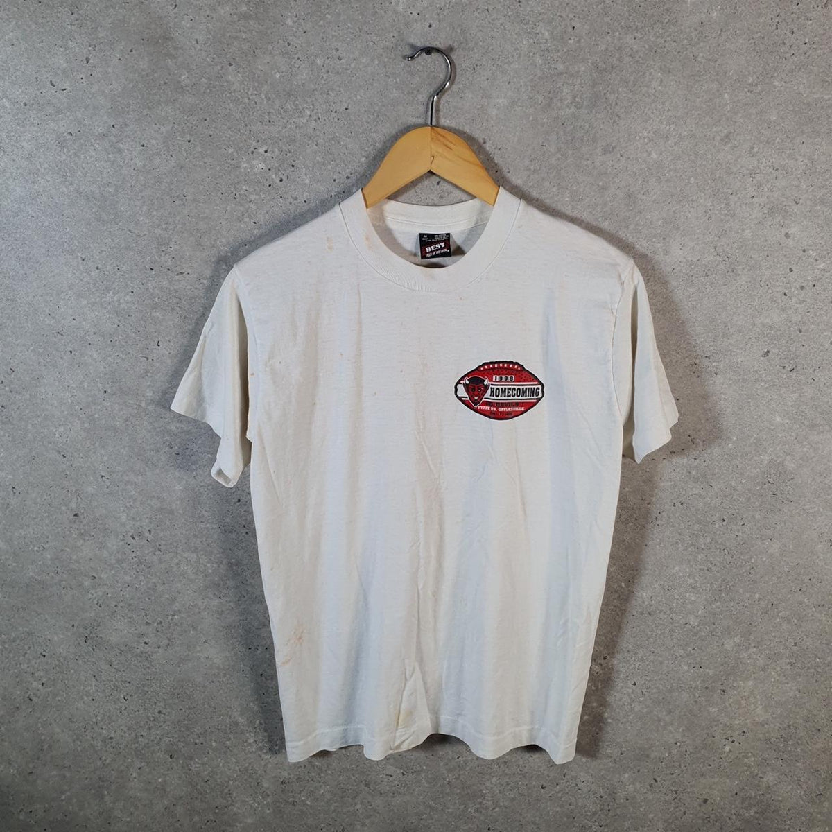 Vintage Best Fruit of the Loom Go Reds 1998 Homecoming Single Stitch T Shirt Men’s Medium White Big Fish Vintage