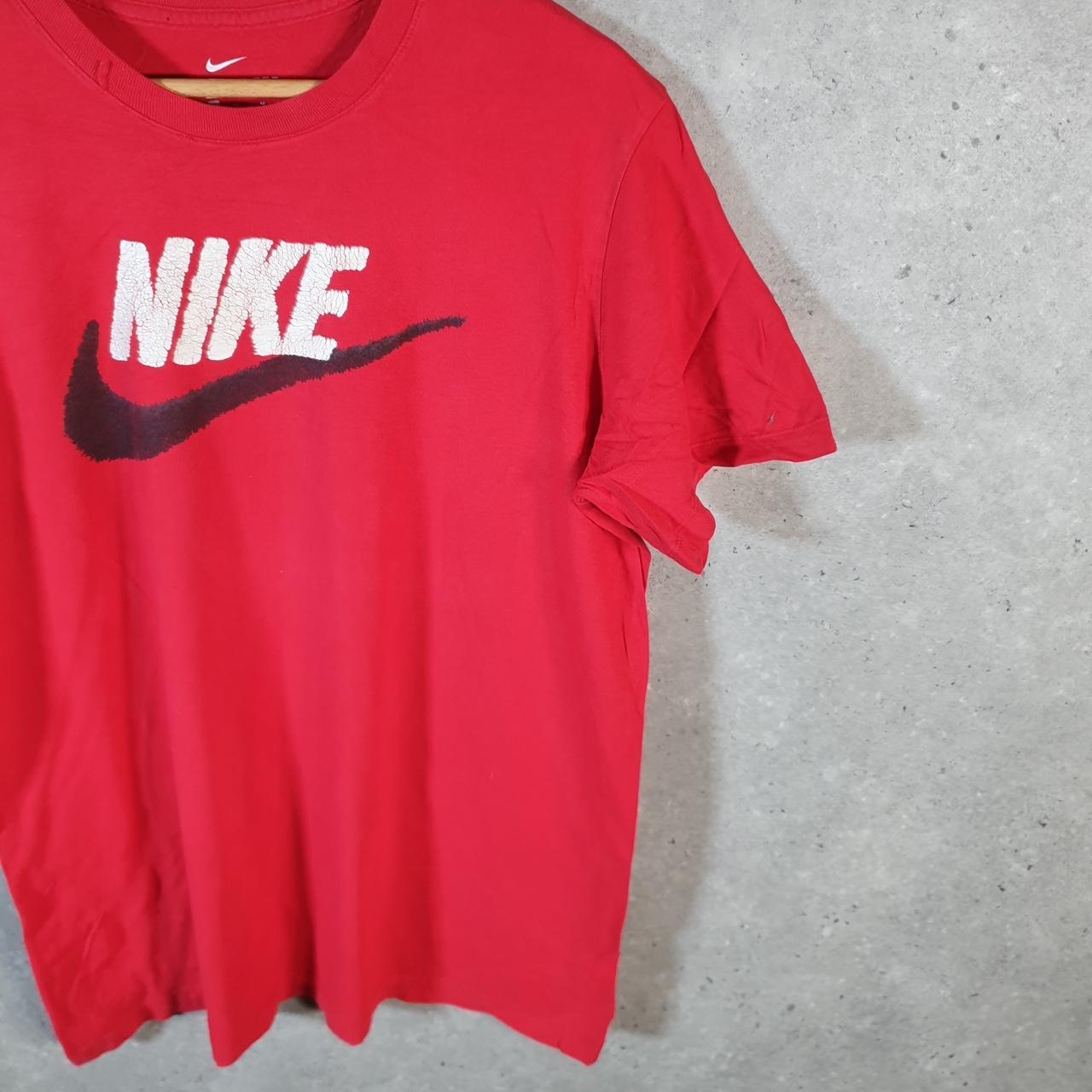 Vintage Nike Spellout Club T Shirt Men’s M Red Logo Swoosh Athletic