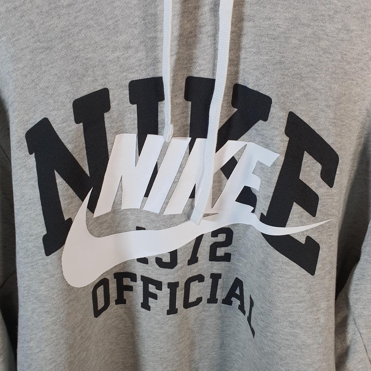 Vintage Nike Club Hoodie Men’s Medium Grey Swoosh Y2K Pullover Sweatshirt Logo