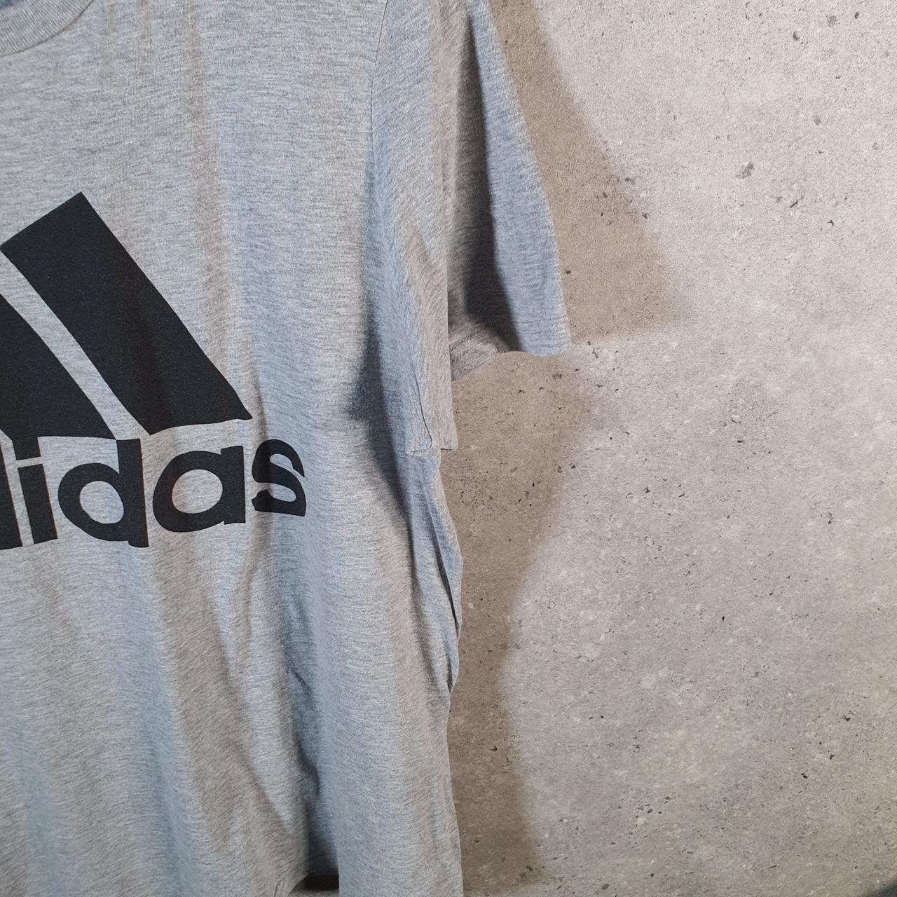 Vintage Adidas Amplifier T Shirt Men’s Medium Grey Three Stripes Athletic Logo