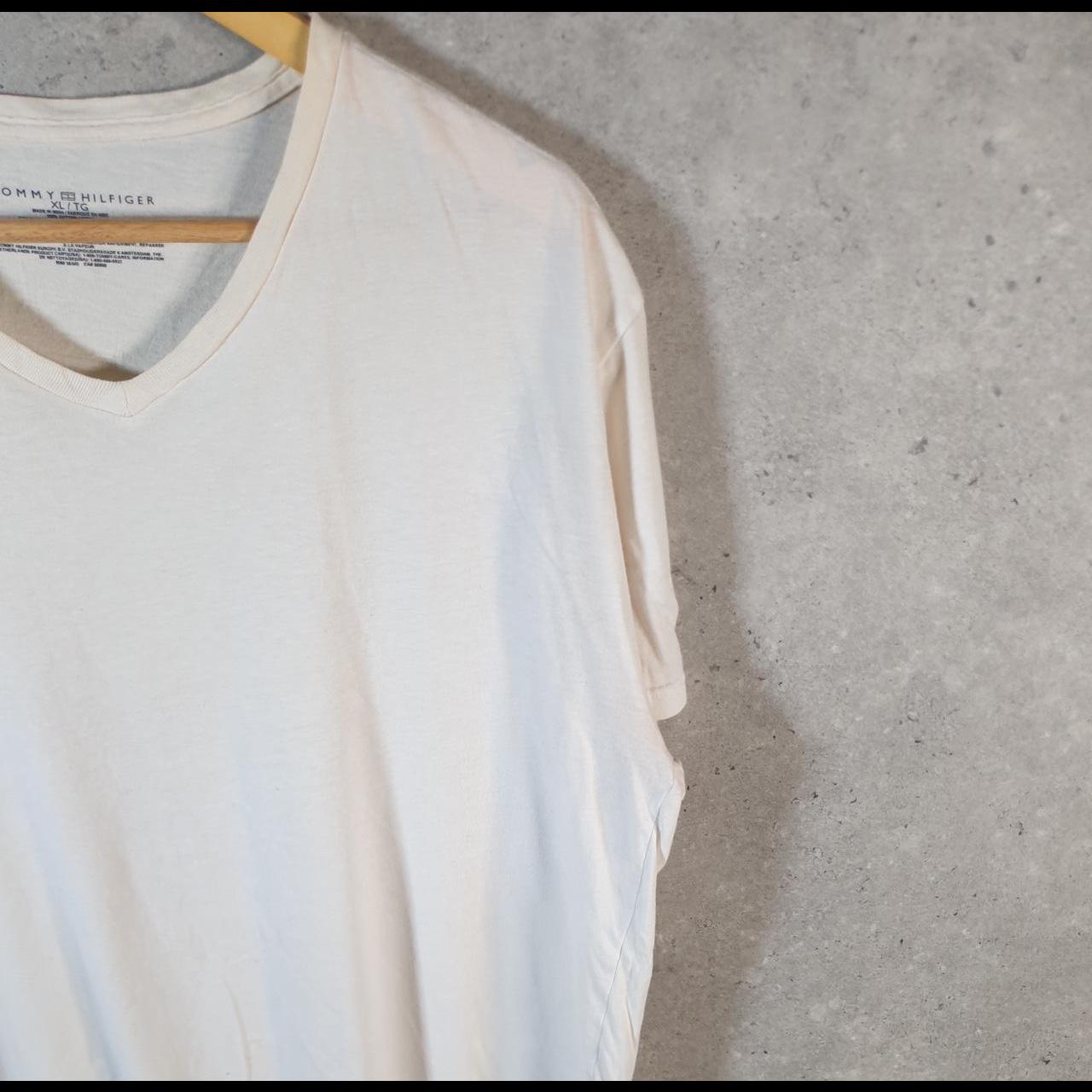 Vintage Tommy Hilfiger T Shirt Men’s XL White Classic Fit Embroidered Logo