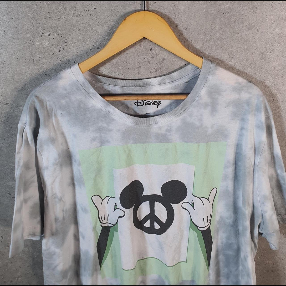 Vintage Disney Land Mickey Mouse Hanes T Shirt Shirt Men’s 2XL Grey Tie Dye Graphic Cartoon C9737