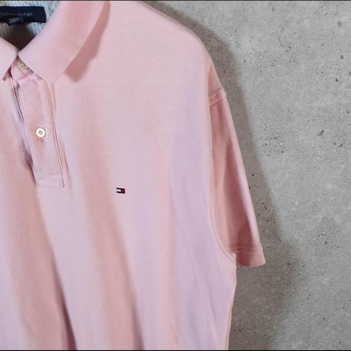 Vintage Tommy Hilfiger Polo Shirt Men’s XL Pink Regular Fit Embroidered Logo