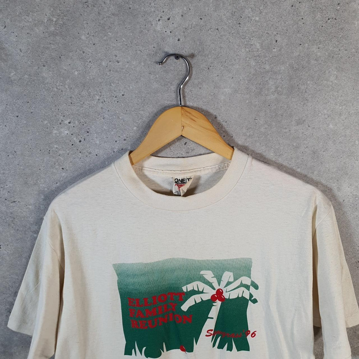 Vintage Oneita Power Sawgrass 1996 T Single Stitch T Shirt Men’s medium White Big Fish Vintage
