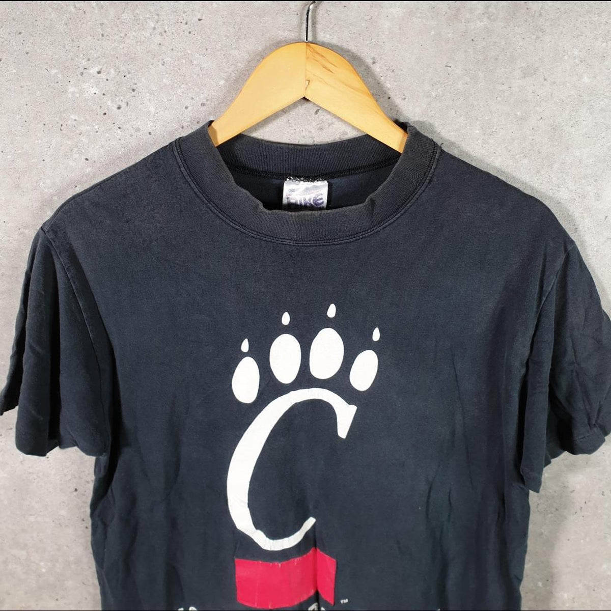 Vintage Bike Cincinnati Bearcats Graphic 90s USA Single Stitch T Shirt Men’s Medium Black