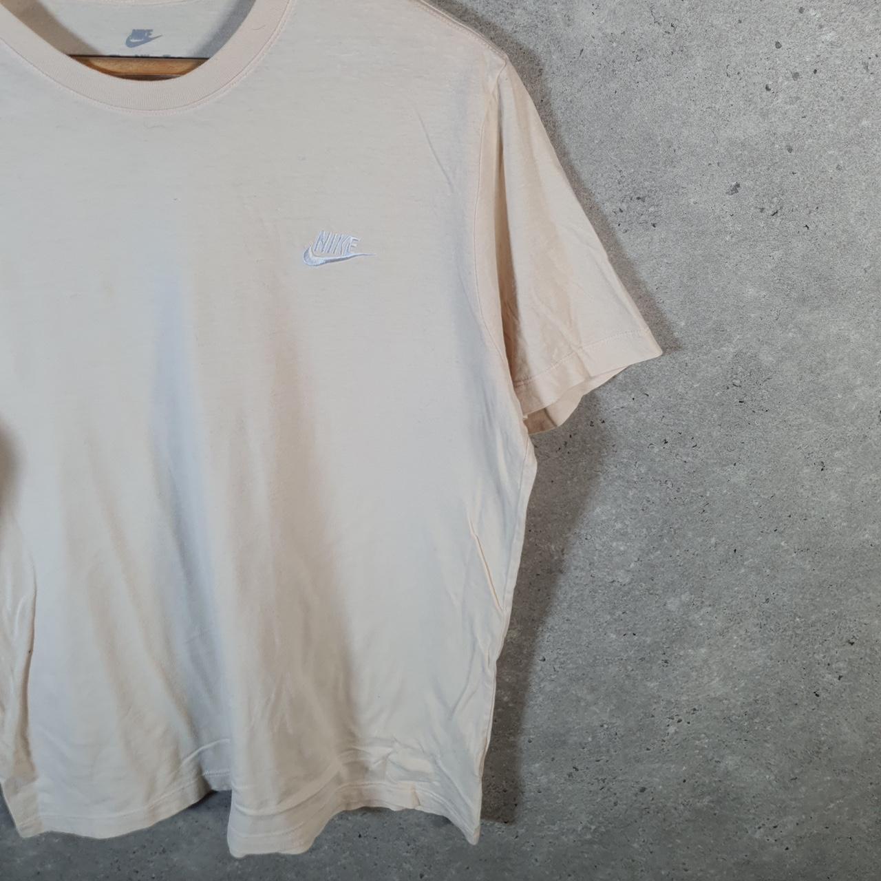 Vintage Nike Club Embroidered T Shirt Men’s Large Beige Swoosh Y2K Pullover Logo