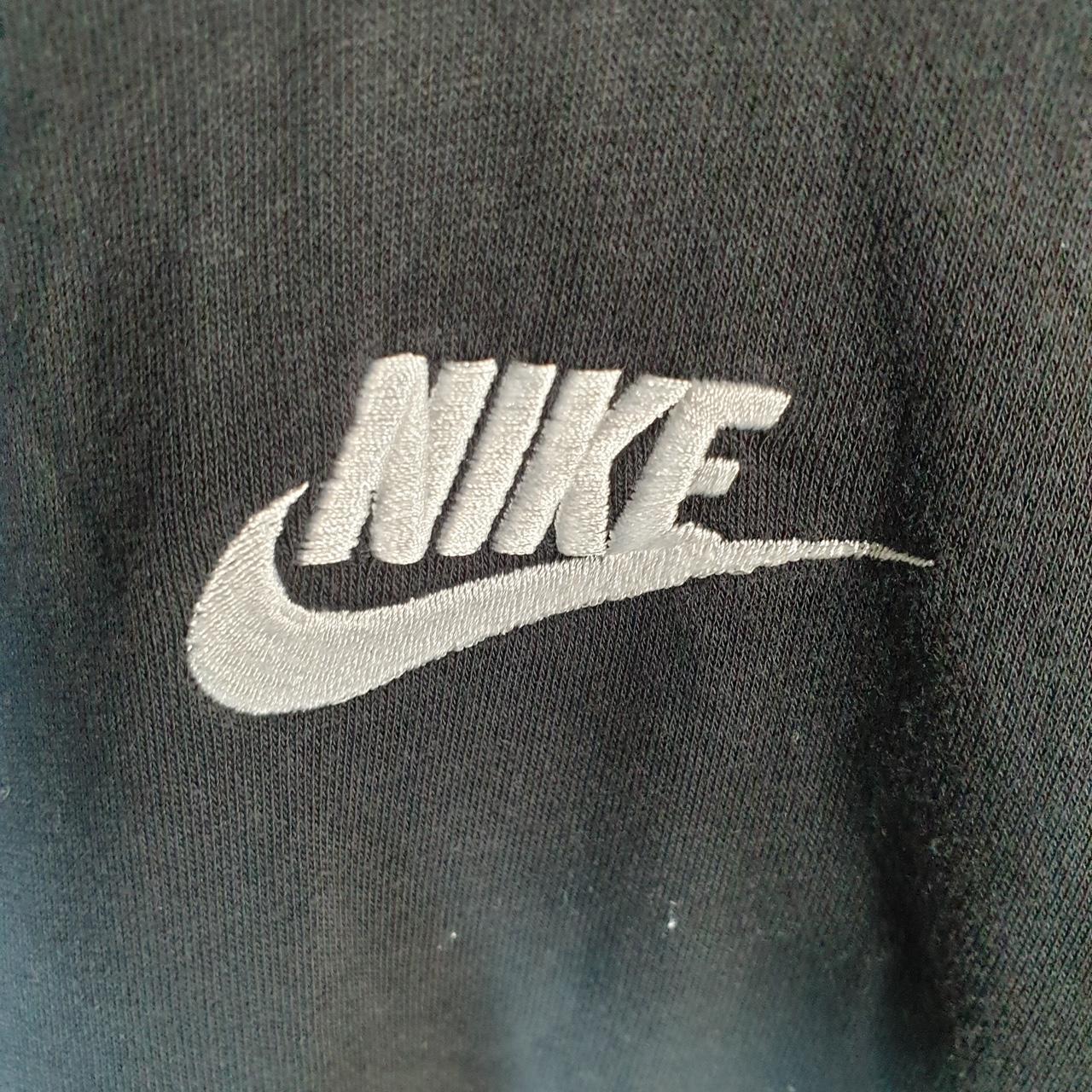 Vintage Nike Club Hoodie Men’s Small Black Centre Swoosh Y2K Pullover Sweatshirt Logo