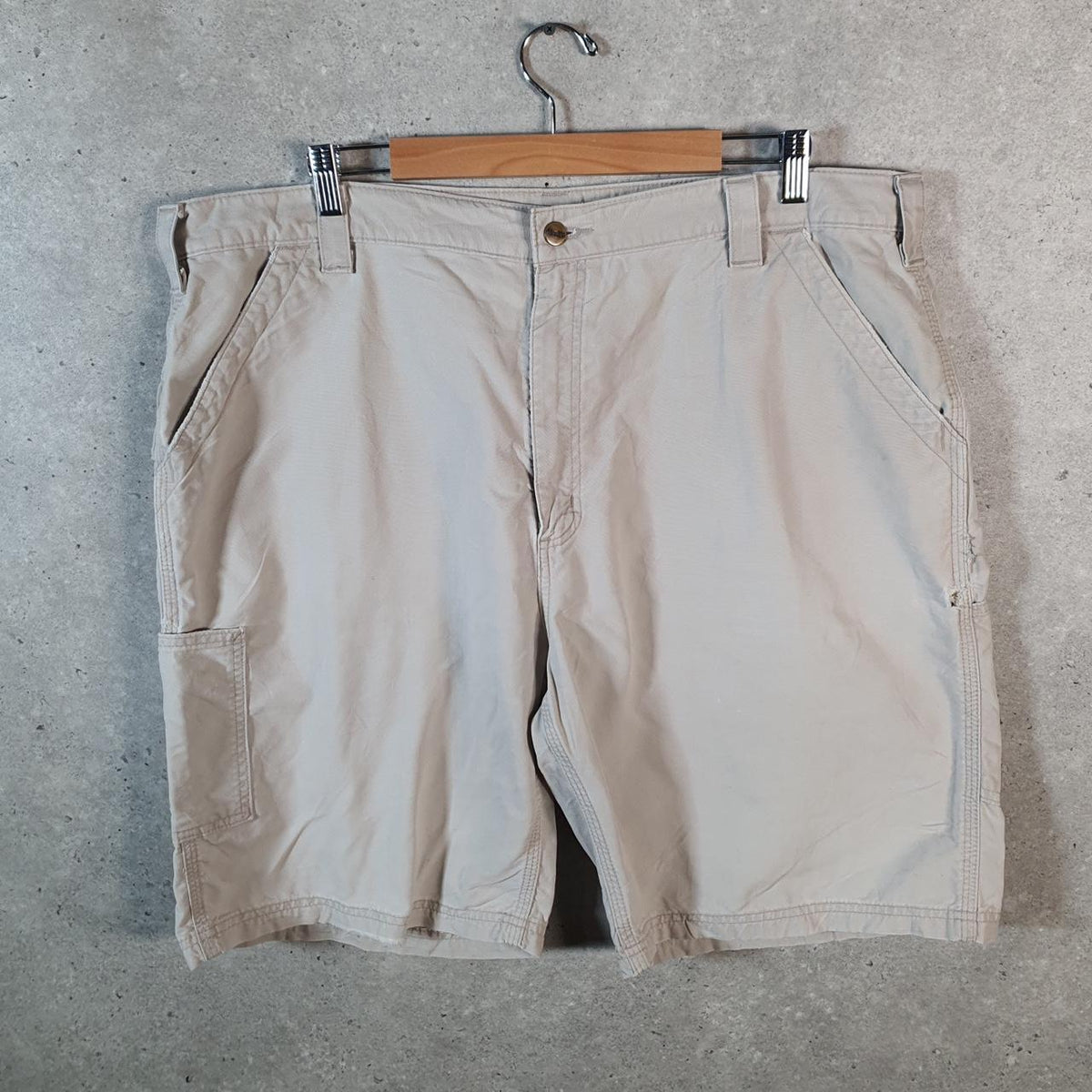 Vintage Carhartt Baggy Carpenter Shorts Jorts Cargo Men’s W42 Beige Original Fit Workwear Big Fish Vintage