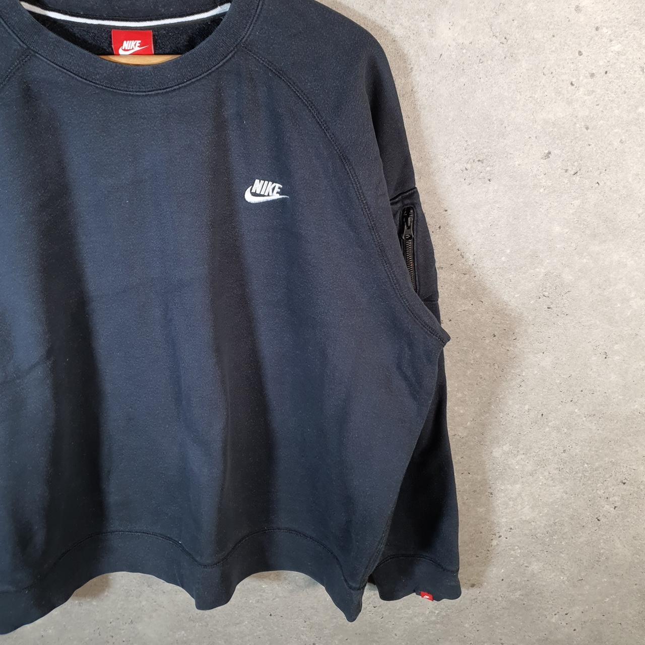 Vintage Nike Club Embroidered Sweatshirt Men’s XL Black Swoosh Y2K Pullover Logo