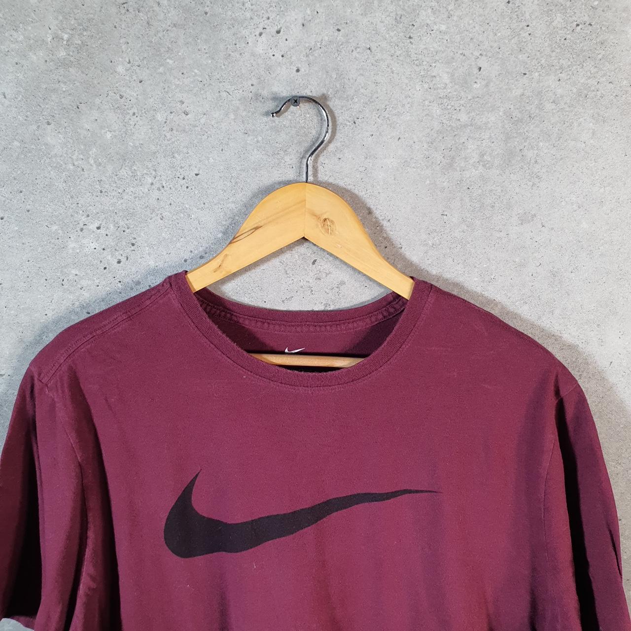 Vintage Nike Spellout T Shirt Men’s XL Burgundy Red Printed Single Swoosh Logo Athletic Big Fish Vintage