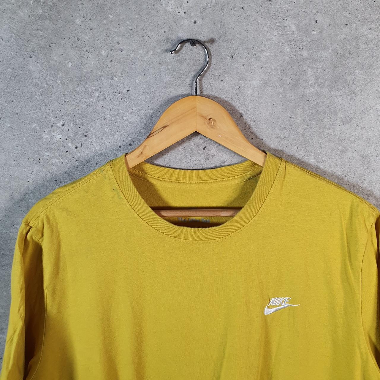 Vintage Nike Club T Shirt Men’s XL Yellow Embroidered Swoosh Logo Athletic Big Fish Vintage