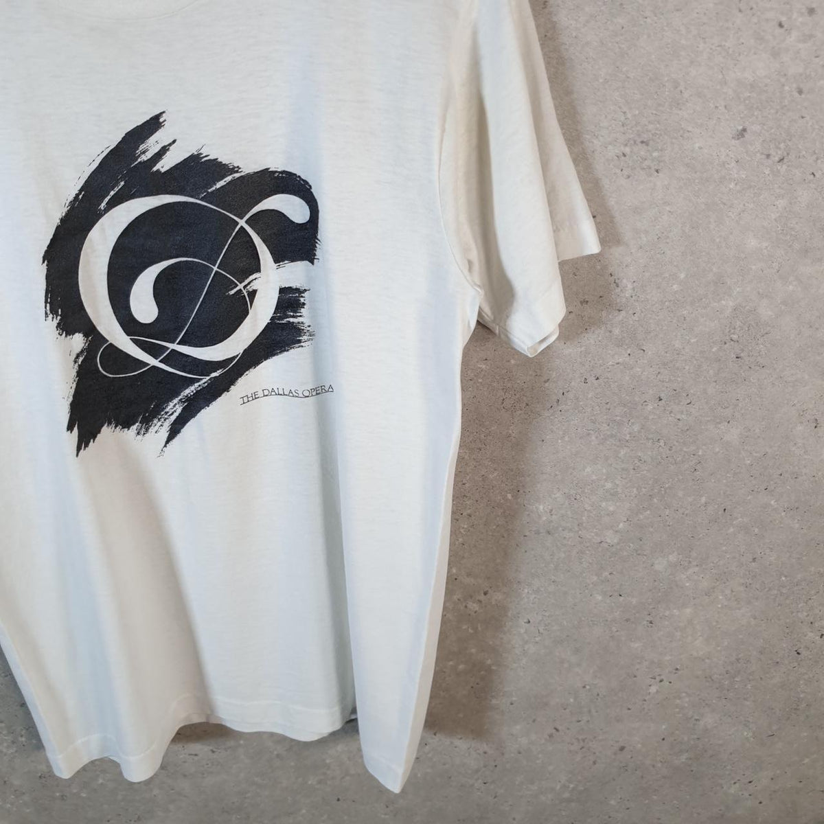Vintage Screen Stars Dallas Opera 90s USA Single Stitch T Shirt Men’s Medium White
