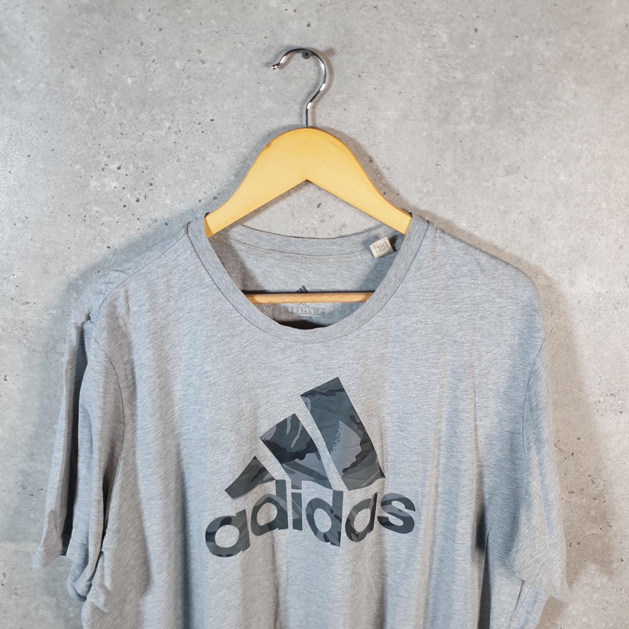 Vintage Adidas T Shirt Shirt Men’s XL Grey Three Stripes Logo Athletic C9920