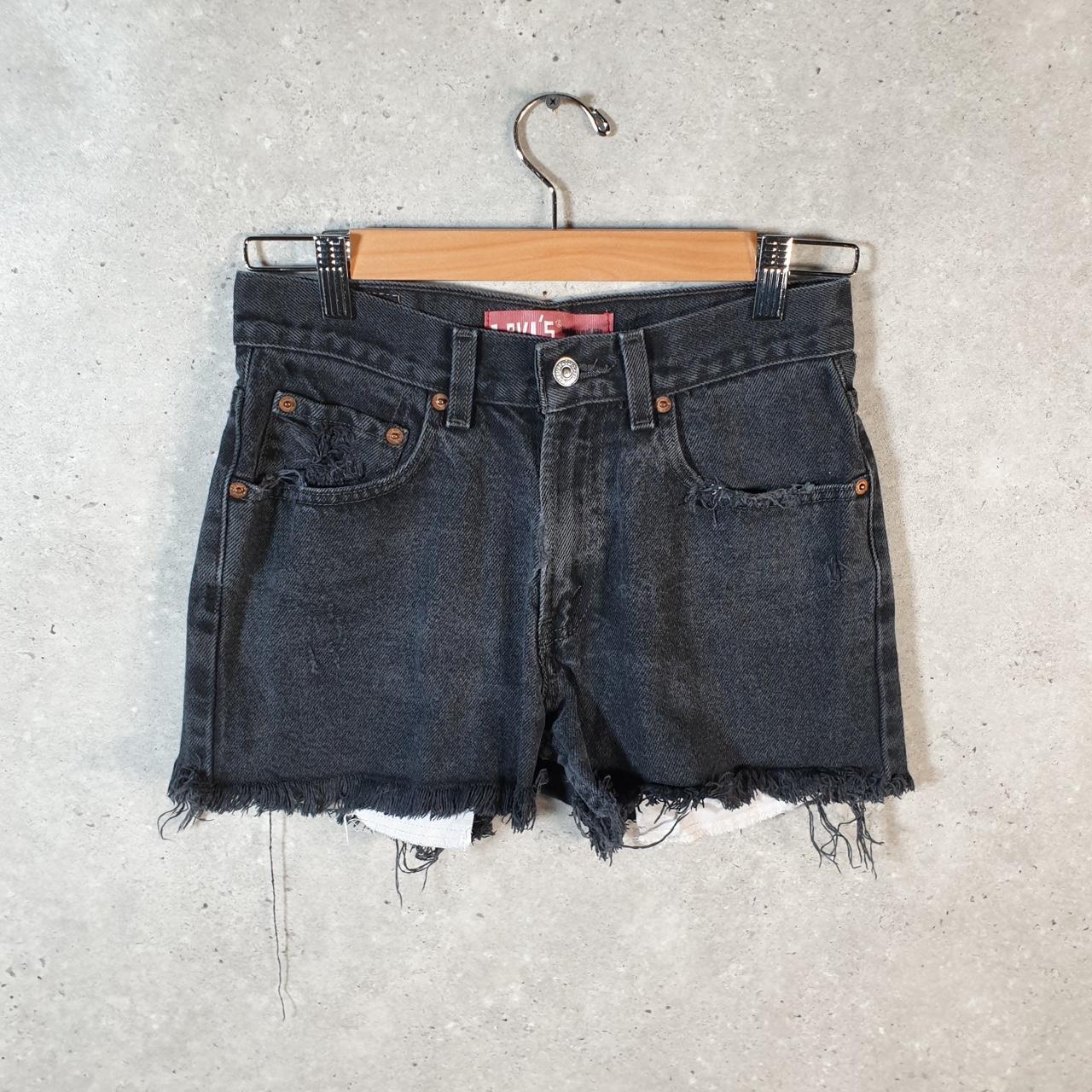 Vintage Levi’s 550 Cut Off Baggy Shorts Jorts Cargo Womens W27 Grey Relaxed Denim