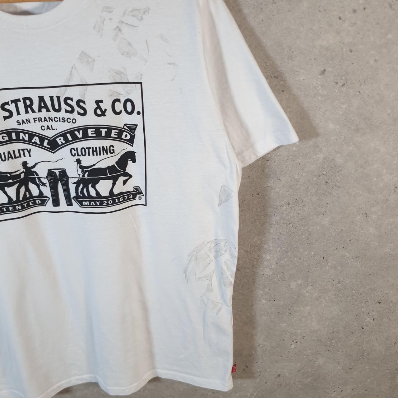 Vintage Levis Spellout T Shirt Mens Large White Logo Athletic Slim Fit