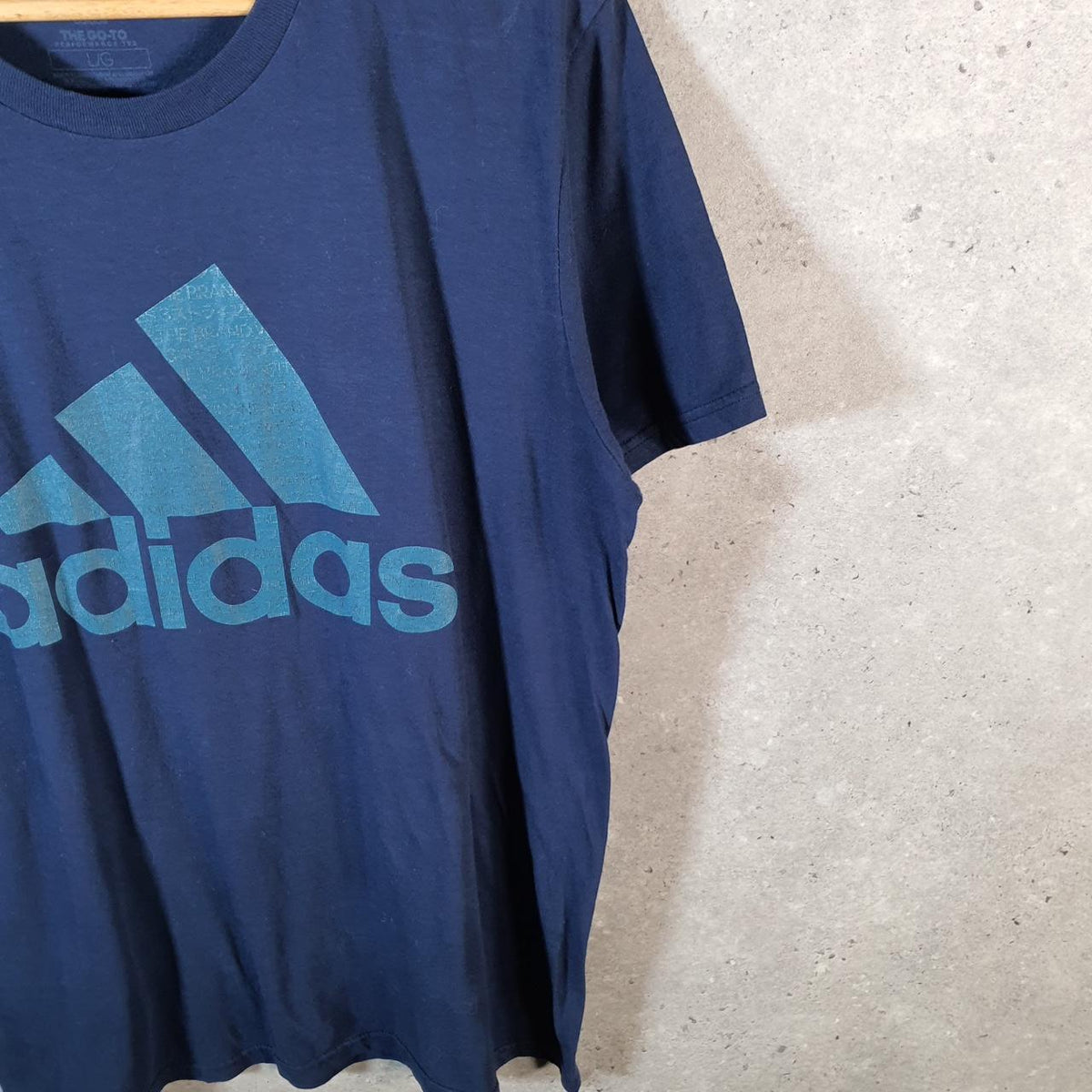 Vintage Adidas Go Tee Performance T Shirt Shirt Men’s Large Navy Blue Three Stripes Logo Athletic