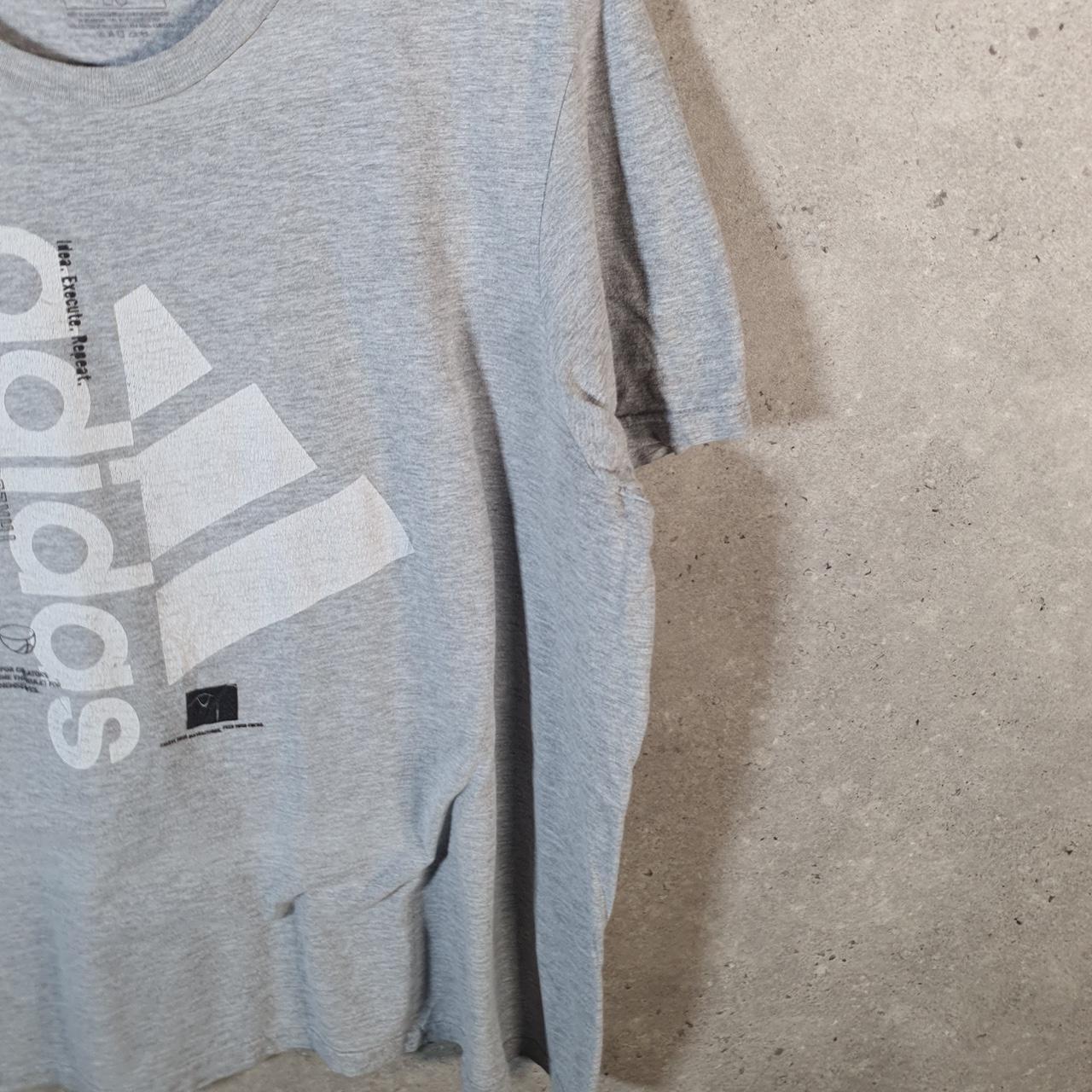 Vintage Adidas Amplifier T Shirt Men’s Large Grey Three Stripes Logo Athletic