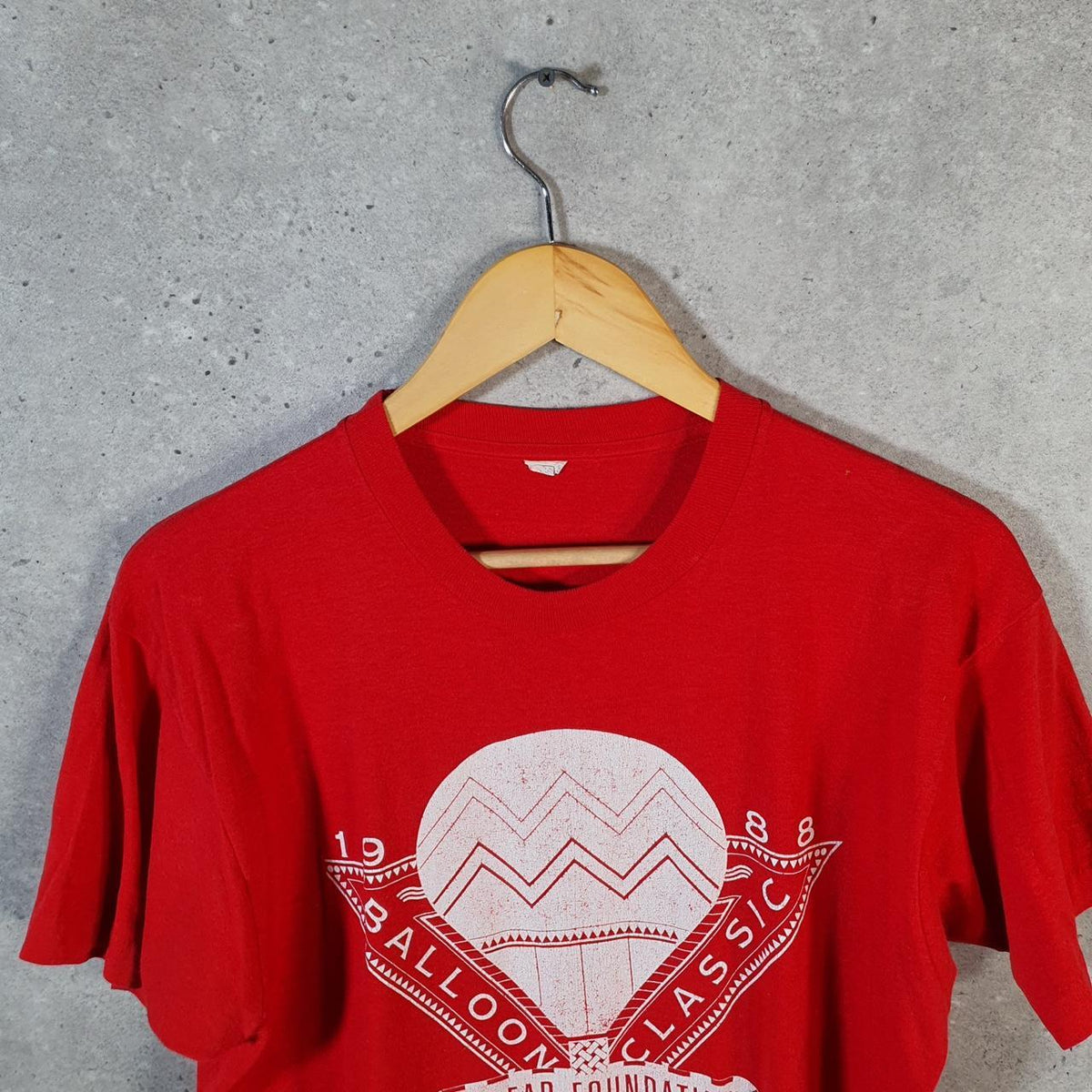 Vintage 1988 Balloon Ear Foundation USA Screen Stars Single Stitch T Shirt Men’s Large Red Big Fish Vintage