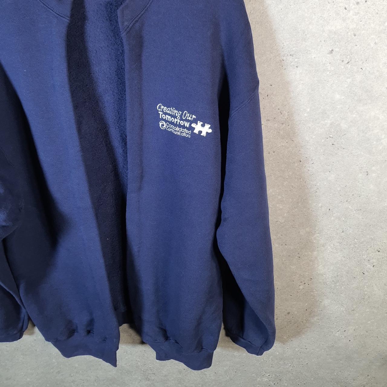 Vintage Lee Ultraweight Sweatshirt Men’s Large Navy Consolidated Communications