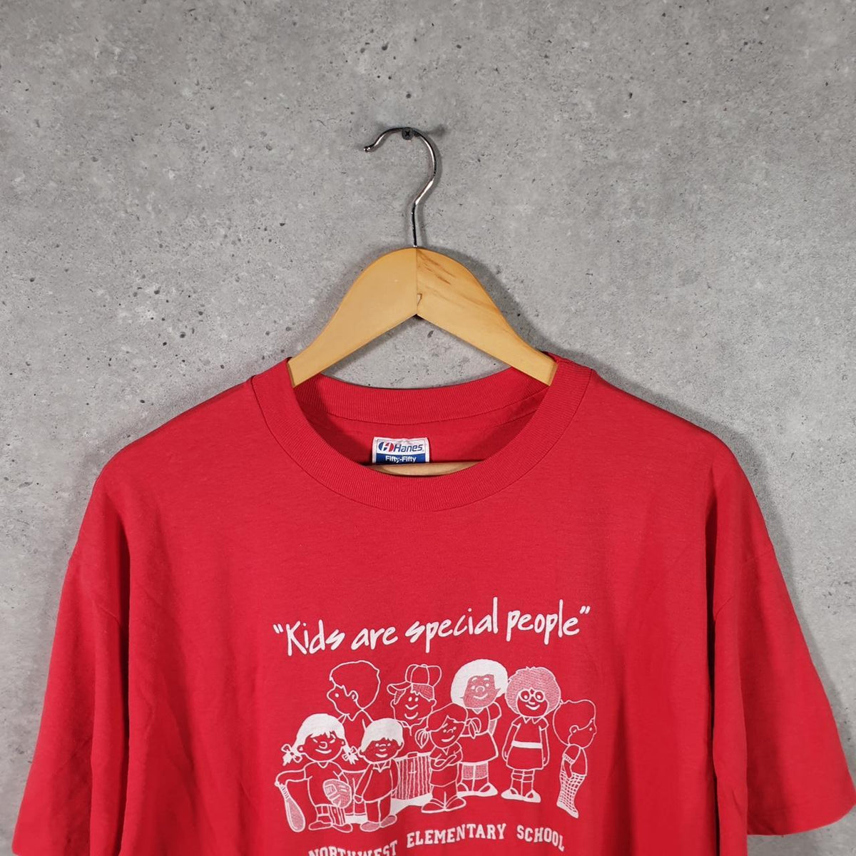 Vintage Hanes 50/50 Northwest School 90s USA Single Stitch T Shirt Men’s 2XL Red Big Fish Vintage