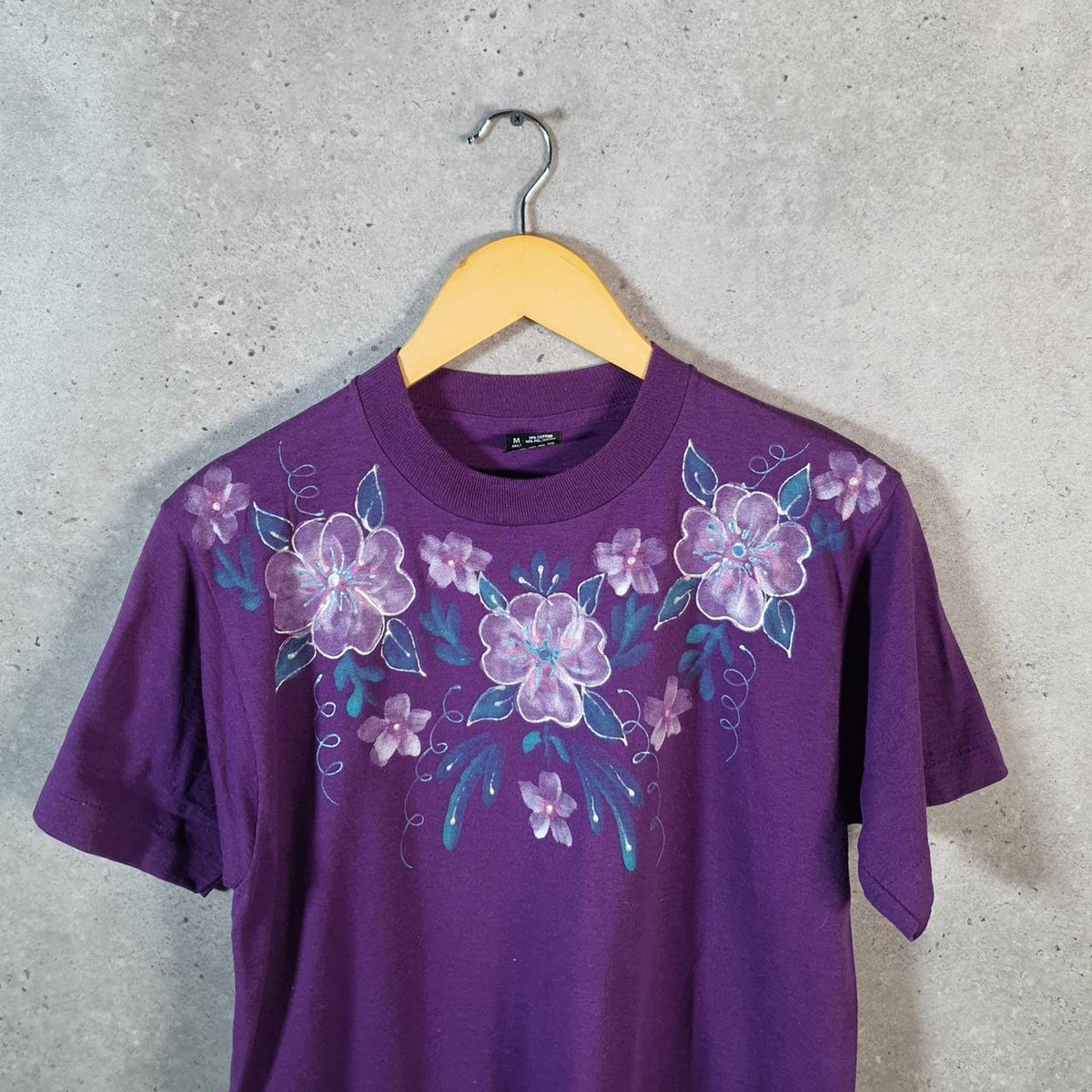 Vintage Fruit of the Loom Flowers Floral 90s USA Single Stitch T Shirt Men’s Medium Purple C9650