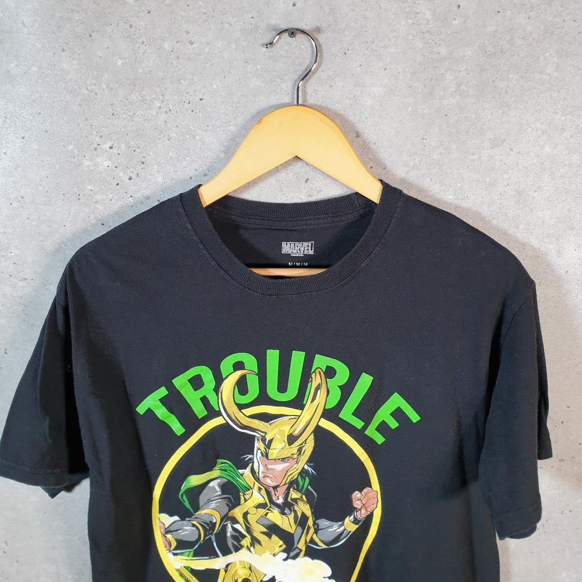 Vintage Marvel Loki Trouble Maker T Shirt Shirt Men’s Medium Black Logo Graphic Spellout C9591