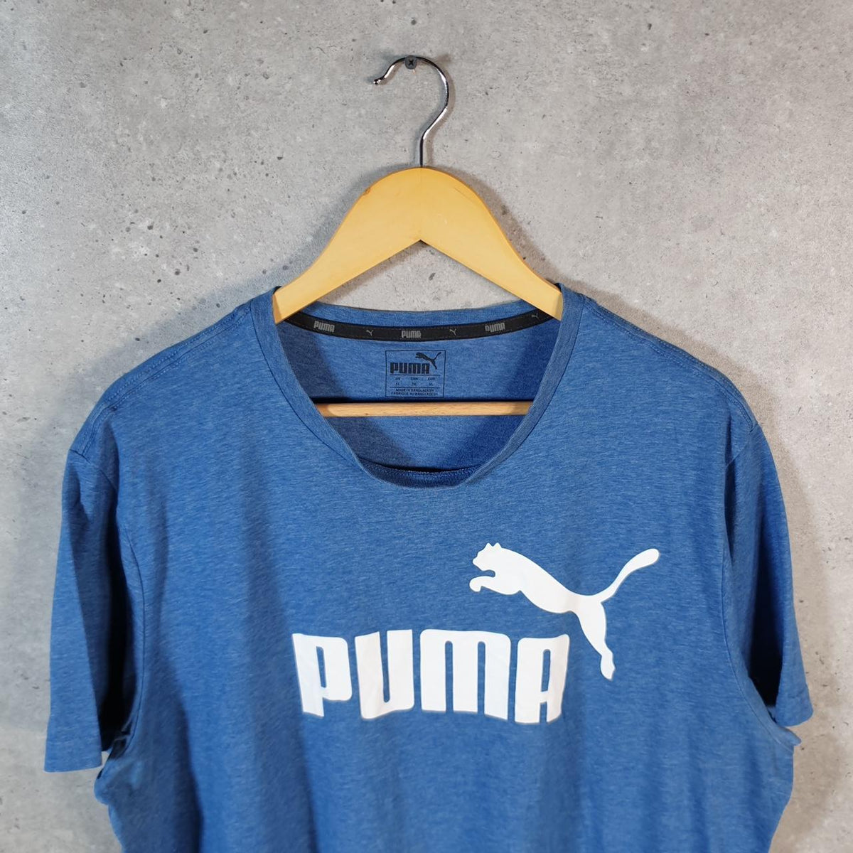 Vintage Puma Spellout T Shirt Men’s XL Blue Red Logo Athletic C9894