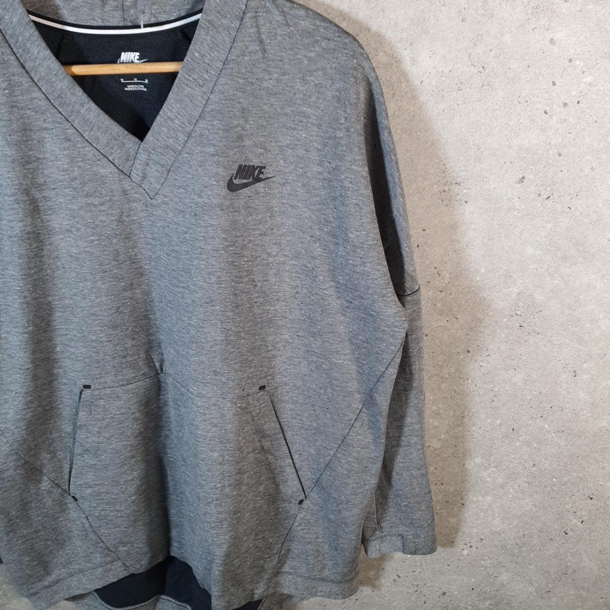 Vintage Nike Club Spellout Hoodie Men’s Medium Grey Swoosh Y2K Pullover