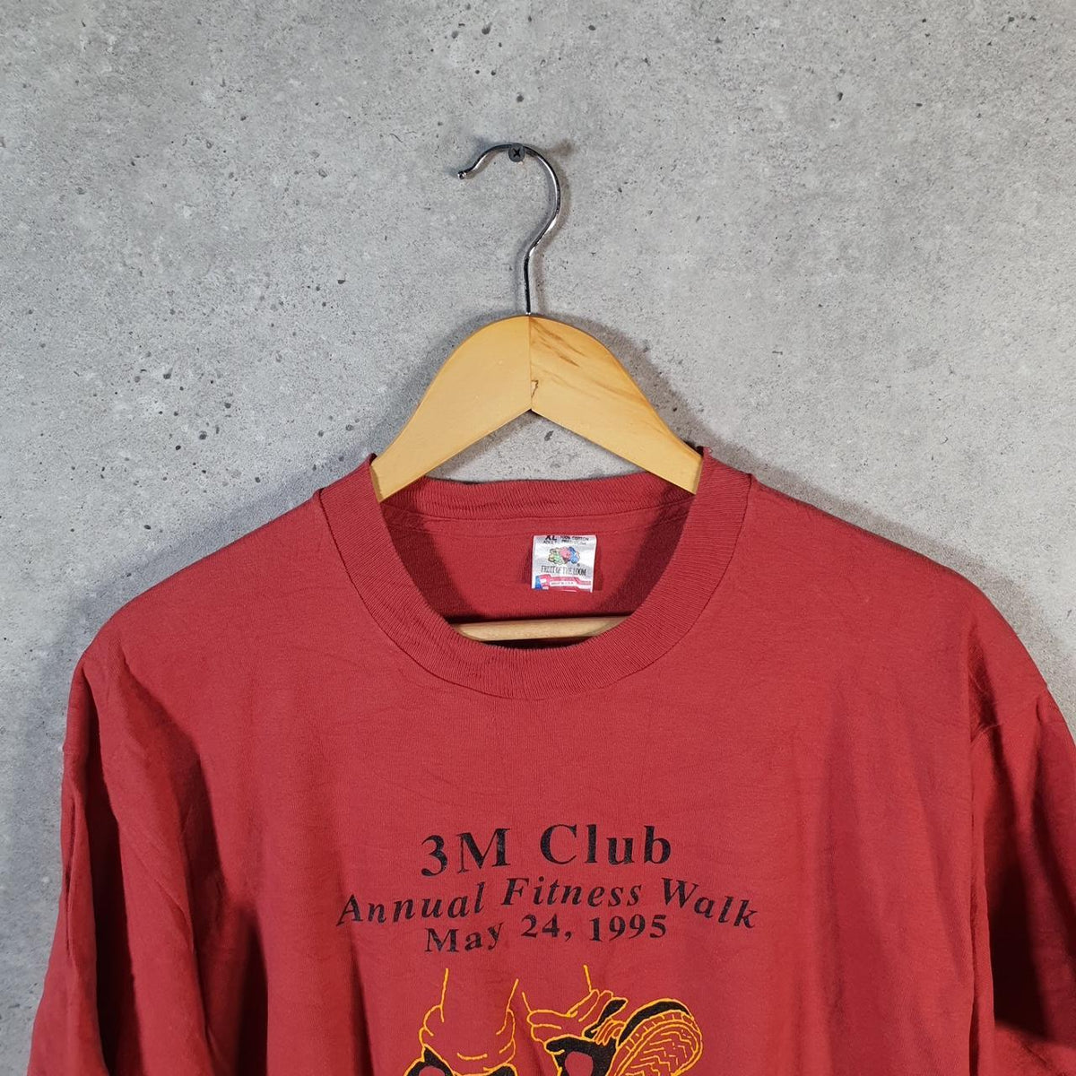 Vintage Fruit of the Loom 3M Club Walk 1995 Single Stitch T Shirt Men’s XL Red Big Fish Vintage
