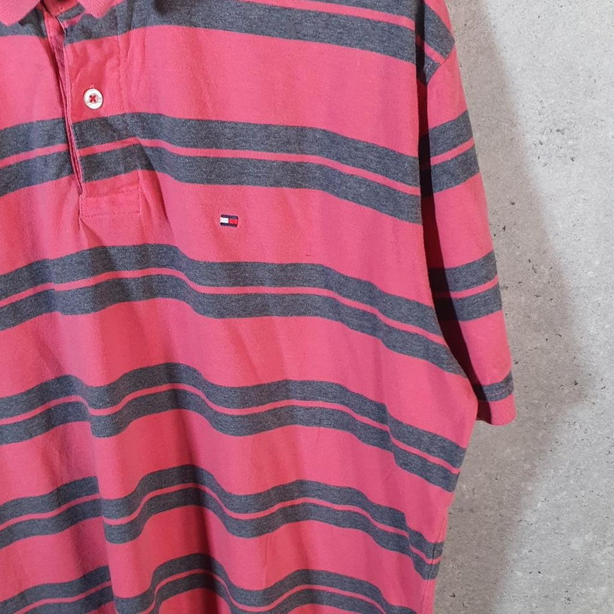 Vintage Tommy Hilfiger Polo Shirt Men’s 2XL Red Striped Custom Fit Embroidered Logo