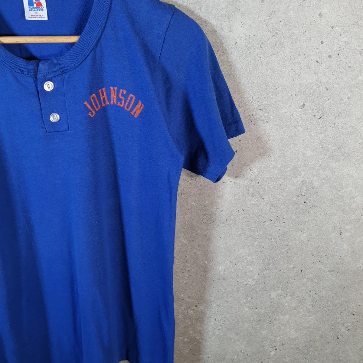 Vintage Russell Athletic 90s Pro Sport USA Single Stitch T Shirt Men’s Small Blue