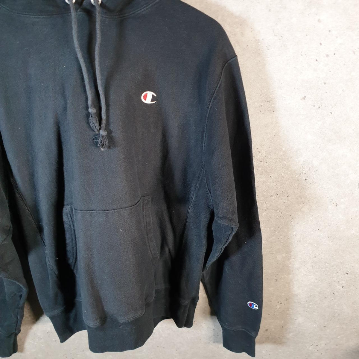 Vintage Champion Reverse Weave Hoodie Men’s Medium Black Pro Sport Pullover Spellout Logo