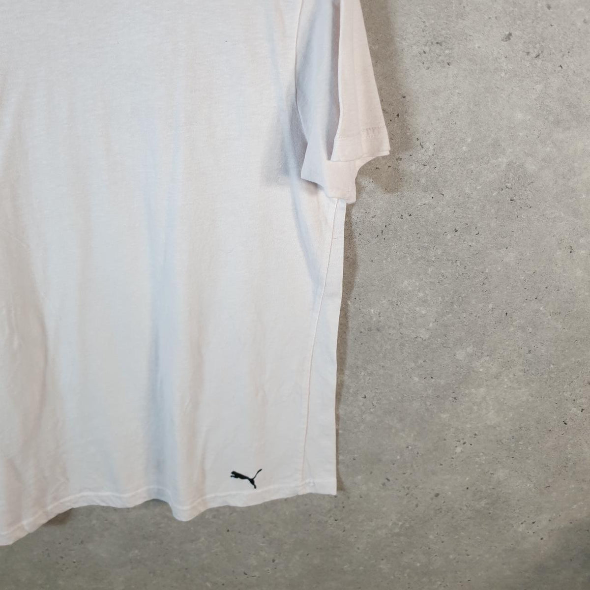 Vintage Puma Spellout T Shirt Men’s Small White sports Logo Athletic