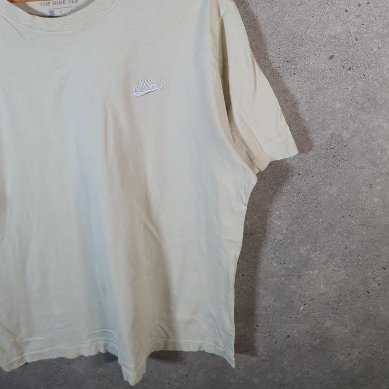 Vintage Nike Club T Shirt Men’s Large Beige Swoosh Y2K Pullover Logo